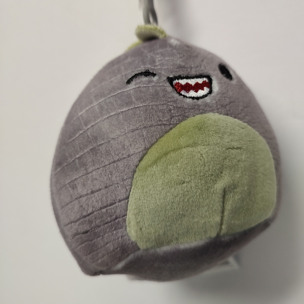 NWT Squishmallows "Xander" Clip keychain 🦖 stuffed plush with tags attached